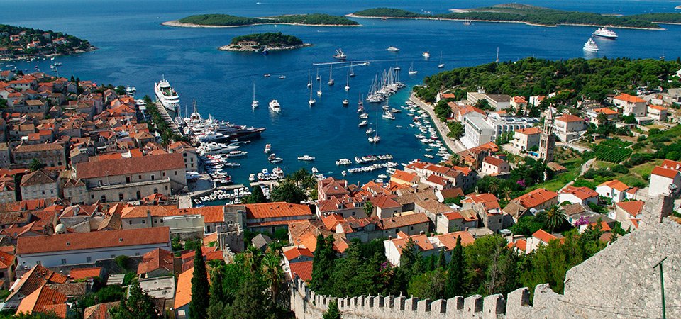 Hvar Island, 43°10.218’N, 16°26.385’E
