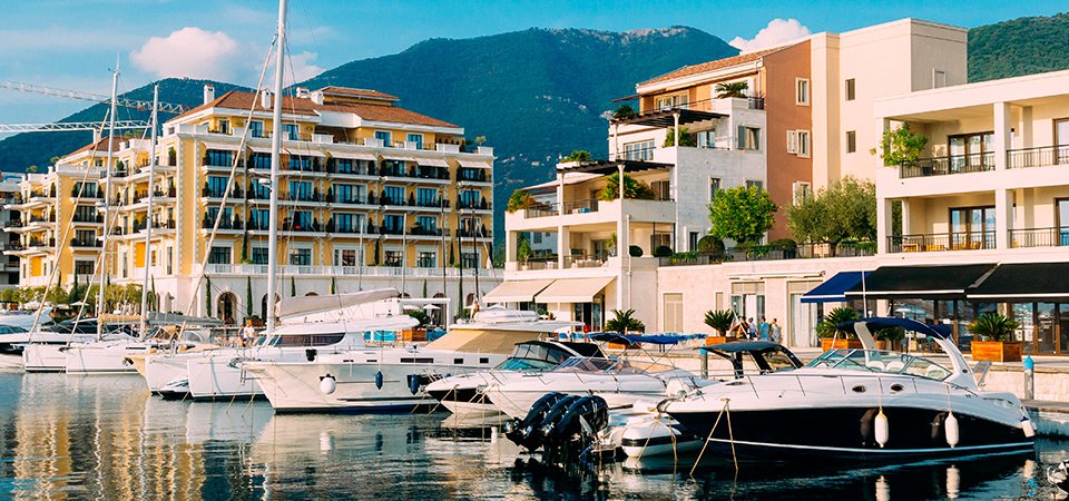 Porto Montenegro, 42°25.963’N, 18°41.121’E